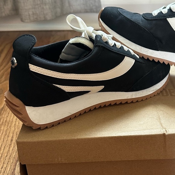 Steve Madden Denney Lace Up Flatform Wedge Sneakers Sporty Black White Shoes S 7 - Picture 2 of 8